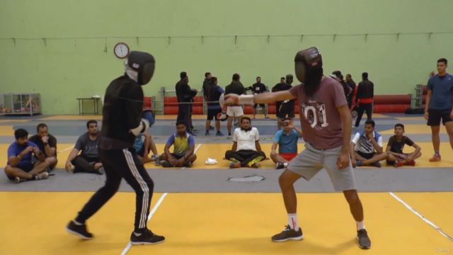 Sabre Fencing: Technical Skills Fundamentals – Screenshot 1
