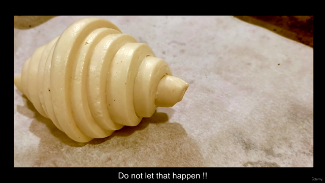 Course to become a master in Hand-Rolled Homemade Croissant – Screenshot 4