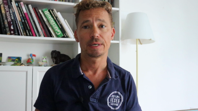 Com. de luxe , story telling et événementiel + exercices – Screenshot 1