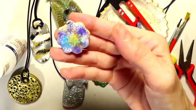 Learn How to Make Air Dry Clay Jewelry – Screenshot 1