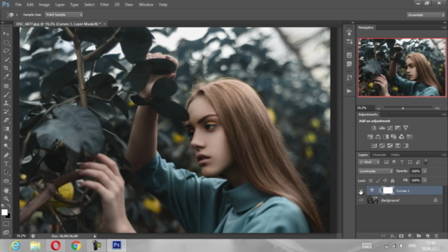 Creative Photoshop Portrait Retouching and Lightroom – Screenshot 4