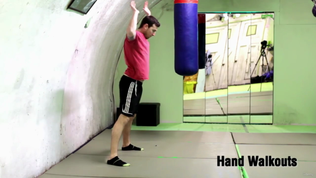 Boxing Basics and The Blitz workout – Screenshot 4