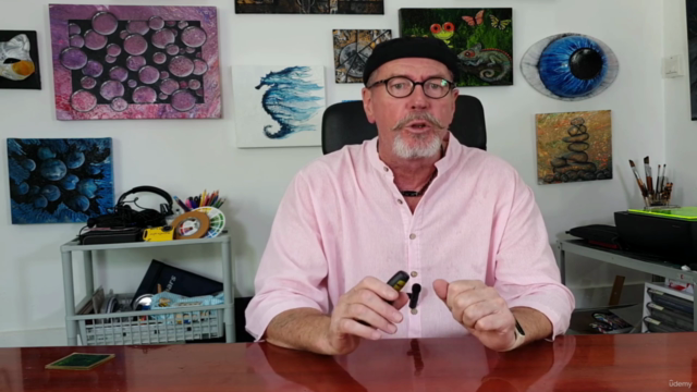 #1 - Acrylic Paint Pouring & Fluid Art Embellishing Course – Screenshot 1