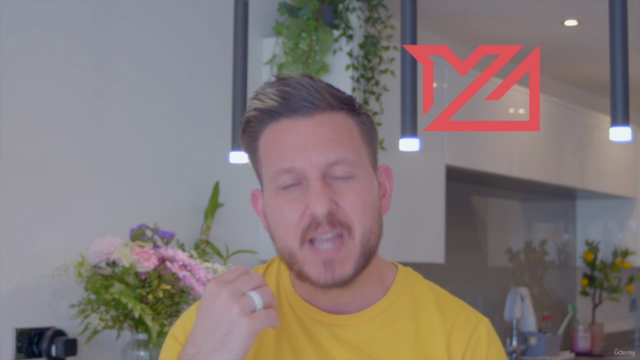 Presenting to Camera - The Easy Way – Screenshot 4