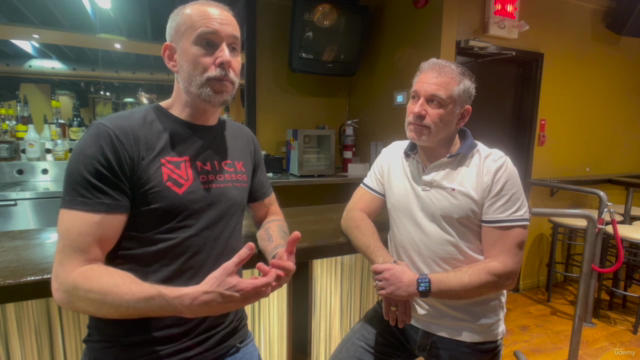Surviving a Bar Fight – Screenshot 3