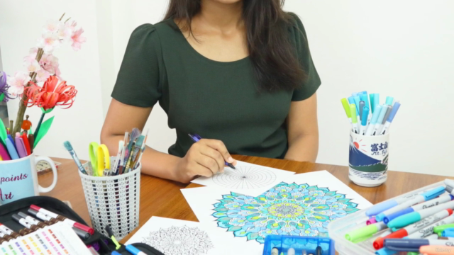 Mandala Art: Create Your Own Colorful Mandala, Mayuri Dhanad