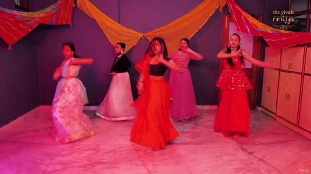 Bollywood Dance Choreography - Kajra Mohabbat Wala Recreated – Screenshot 2