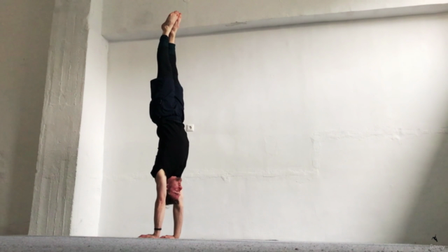 Gymnastik Grundlagen — Handstand Lernen Für Anfänger – Screenshot 1