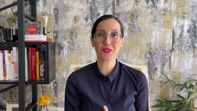 How to Dress for a Successful Career & Job Interview - WOMEN – Screenshot 3