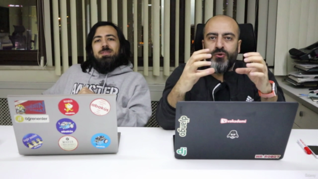 İki Eğitmen ile Sıfırdan Python Öğren – Screenshot 4