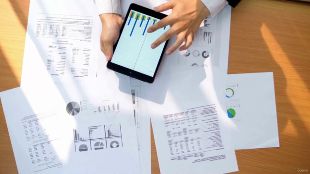 Excel Financial Modeling and Business Analysis Masterclass – Screenshot 1