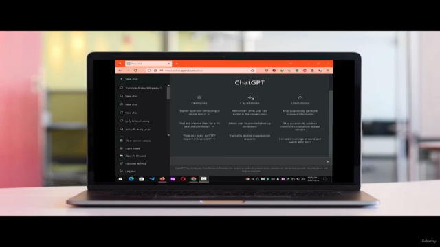 ChatGPT - الدورة العربية الأولى في شرح واستخدام ChatGPT – Screenshot 2