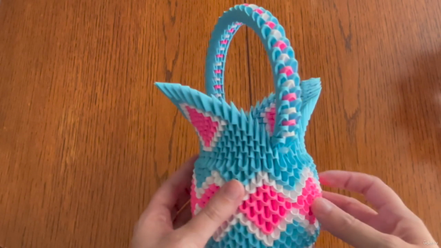 Learn To Fold 3D Origami – Screenshot 1