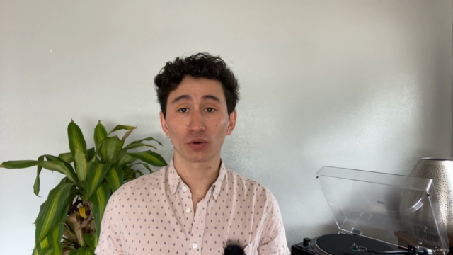 ChatGPT Crash Course: Introduction to ChatGPT for Work – Screenshot 1