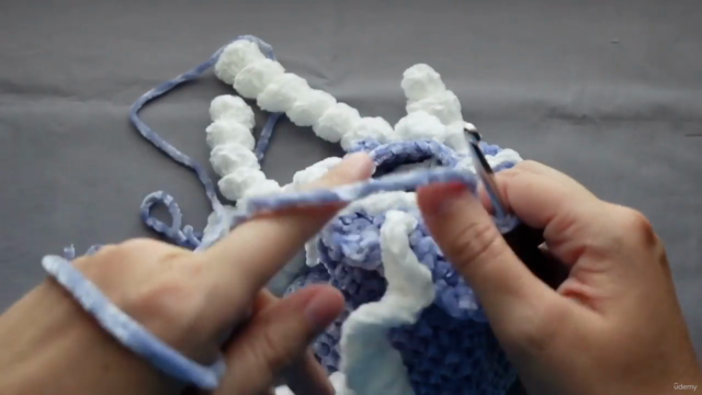 Create Adorable Amigurumi Crochet Jellyfish – Screenshot 3