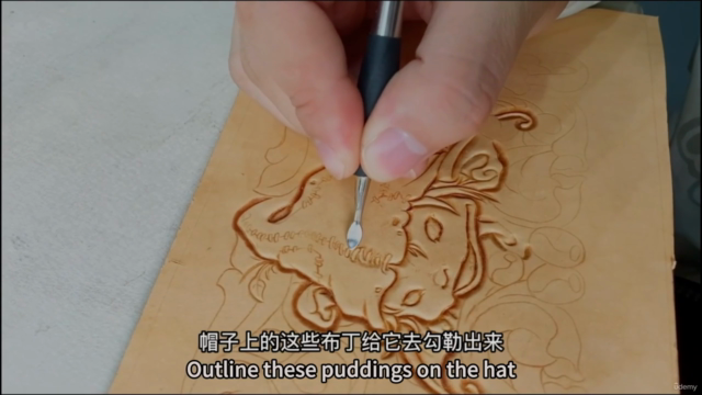 Leather carving elves and floral Women's shoulder bag – Screenshot 1