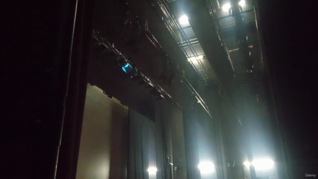 Classical Theater Lighting – Screenshot 1