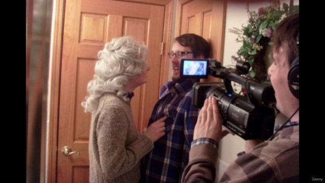 SHORT FILMMAKING - Writing, Producing, & Making SHORT FILMS – Screenshot 1