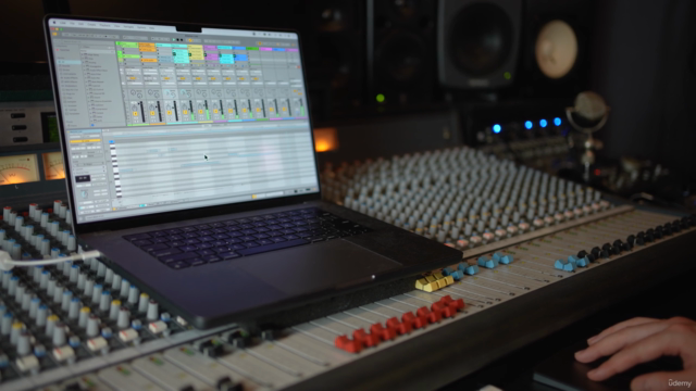 Ableton Live 12 - Music Production in Ableton Live – Screenshot 3