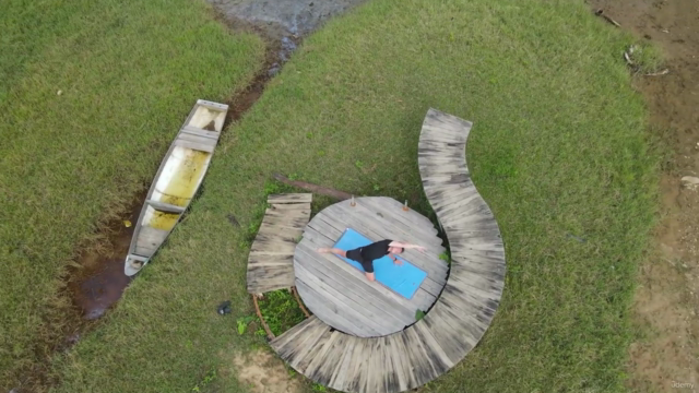 ULTIMATE YOGA COURSE Toàn diện Vai Gáy + Cột Sống + Ngủ Ngon – Screenshot 2