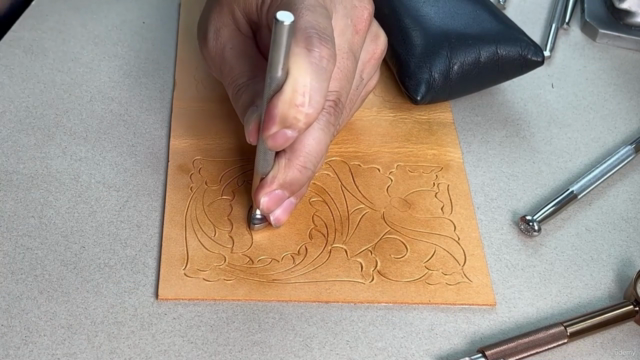 Leather carving passport case – Screenshot 1
