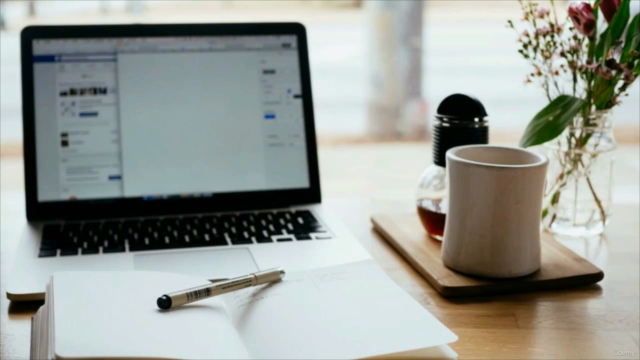 E-Commerce : The Essentials – Screenshot 1