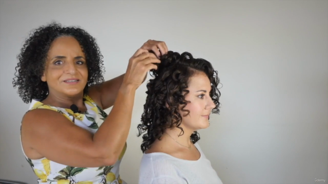 How to Style Natural Curls & Create Curly Girl Hairstyles – Screenshot 2