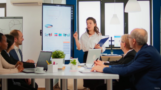 Project Management with Data Analytics – Screenshot 3