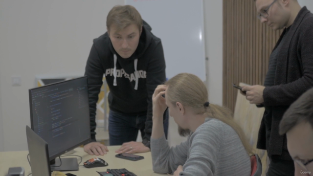 Modern Software Engineering: Architecture, Cloud & Security – Screenshot 4