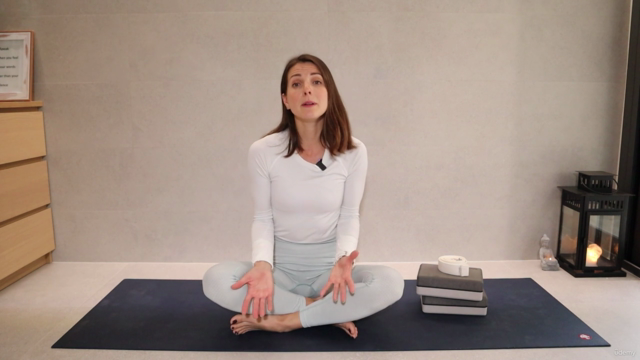 Yoga For a Healthy Back – Screenshot 2