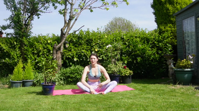 7 Day Chakra Yoga & Meditation Course – Screenshot 3
