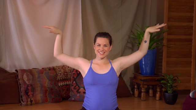 Prenatal Yoga: Strengthening and Opening – Screenshot 4