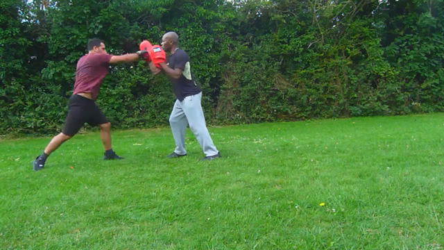 BOXING FOOTWORK, PADS AND PARTNER DRILLS CERTIFICATION – Screenshot 3