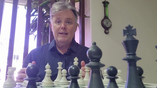 Cours d’échecs! 13 COURS EN 1 [MAÎTRISEZ LE JEU] + 19 EXTRAS – Screenshot 1