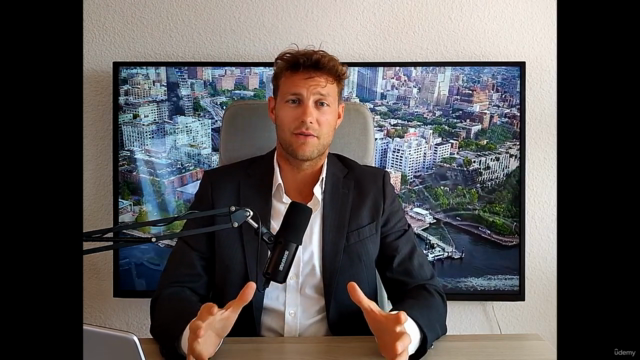 AI for Investment Banking: Leverage ChatGPT & DeepSeek – Screenshot 4