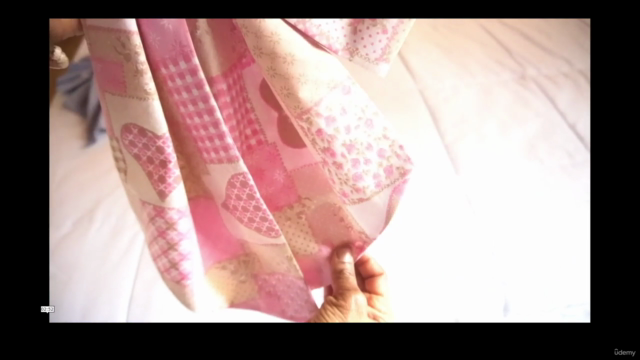 Fabric Bow Making for Interior & Exterior Decor – Screenshot 1