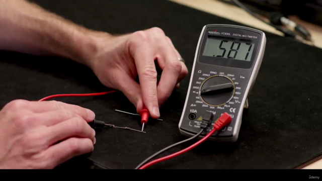 Essential Semiconductor Components for Circuit Design – Screenshot 2