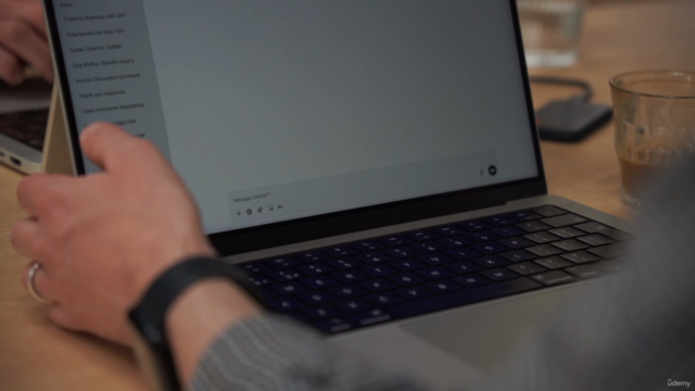 Kickstart Your Creative Business With Chat GPT – Screenshot 2