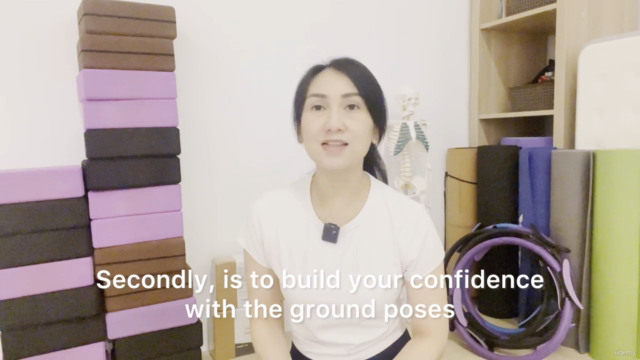 Aerial Yoga: A Gentle Introduction for Absolute for Beginner – Screenshot 2