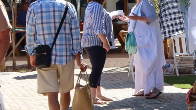 Paint Impressionist Figures in Light: Sunny Market Scene – Screenshot 2