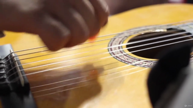 BEGINNER GUITAR CHORDS Course - How to Play Guitar Chords – Screenshot 2