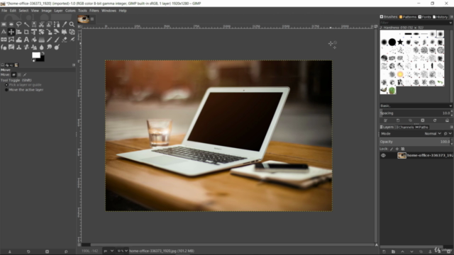 Introduction to GIMP: Photo Editing Guide for Beginners – Screenshot 1