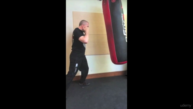 Urban Krav Maga: Defending Knife Threats and Attacks – Screenshot 3